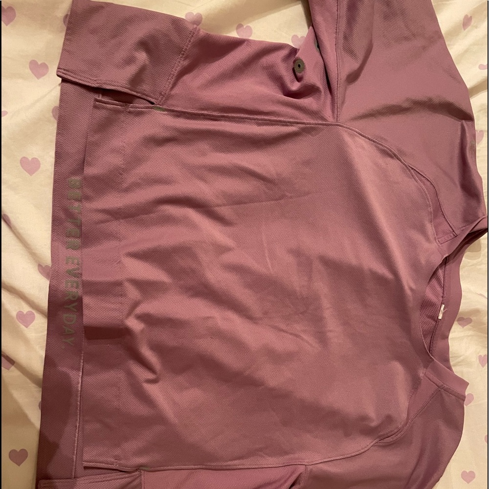 Luluemon crop top. Sooo cute. Size 4 worn once